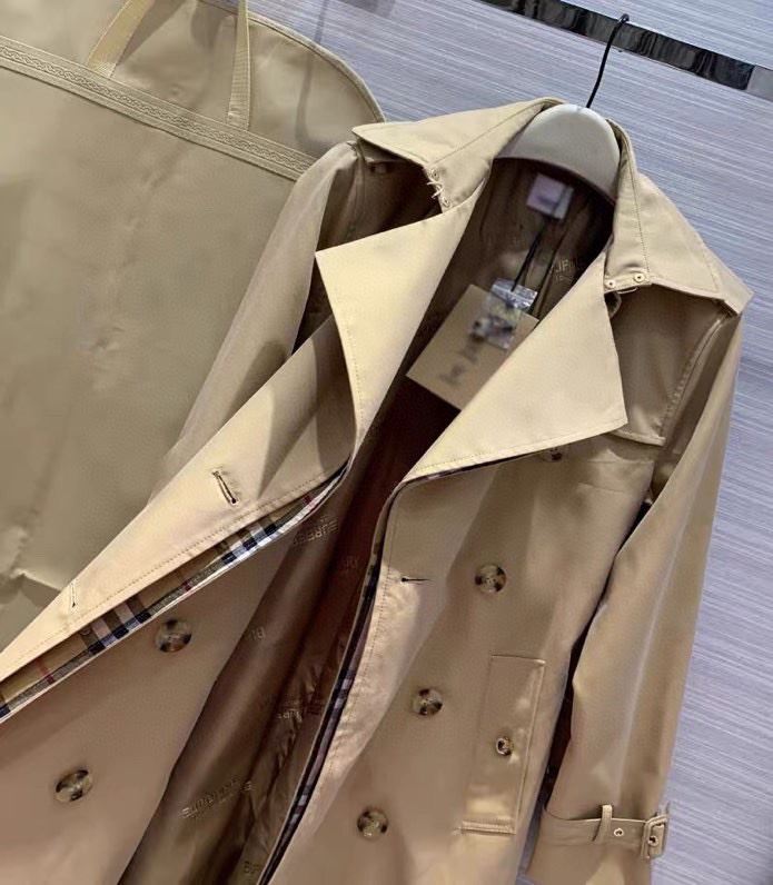 Burberry Outwear